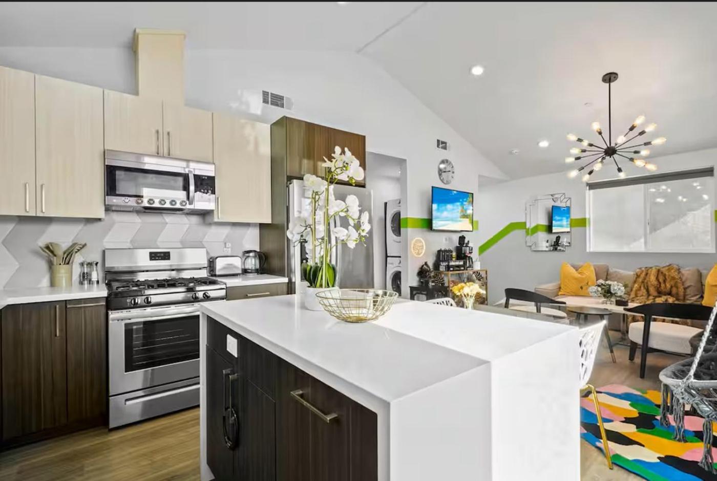 Apartamento C- Vibrant And Glam Noho Pad Near U-studios And H-sign *